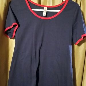 Lularoe classic top!